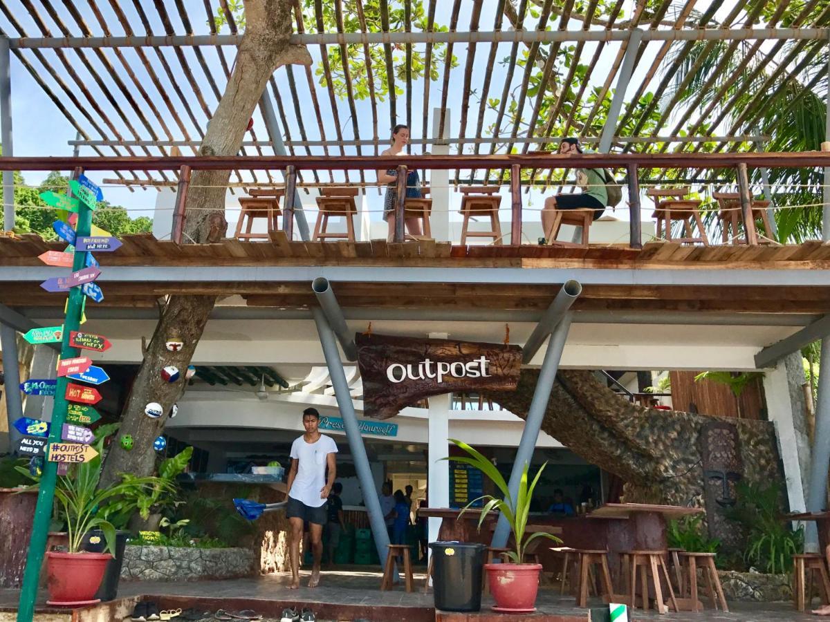 Outpost Beach Hostel El Nido Zewnętrze zdjęcie